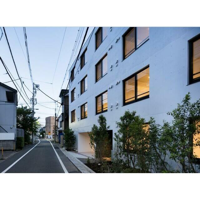 【TRADIS西池袋の建物外観】