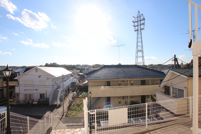 【横浜市港北区鳥山町のアパートの眺望】