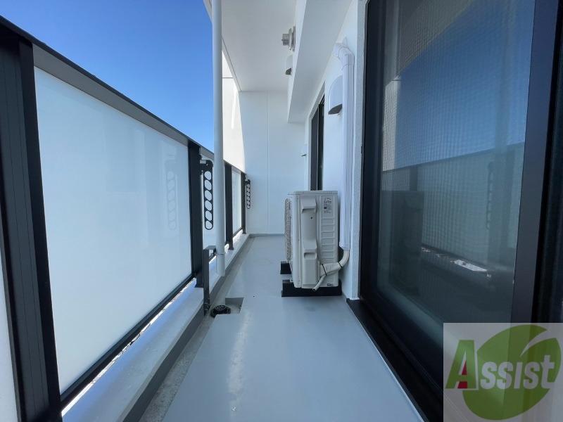 バルコニー　バルコニーです。洗濯物を干したり一息ついたりできますね！