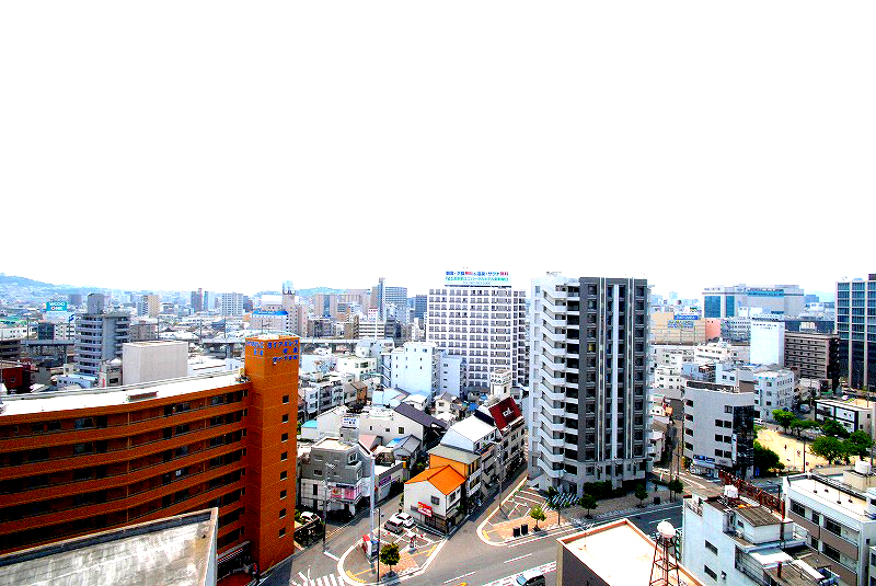 【広島市東区若草町のマンションのバルコニー】