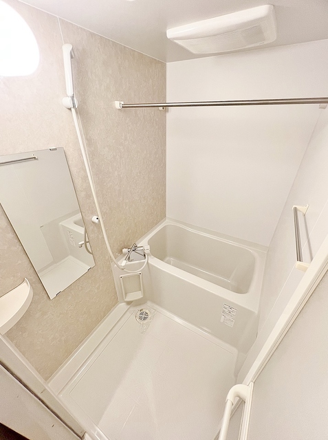 バス・シャワールーム　浴室乾燥