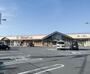 スーパー　リブホール安岡店（スーパー）まで182m