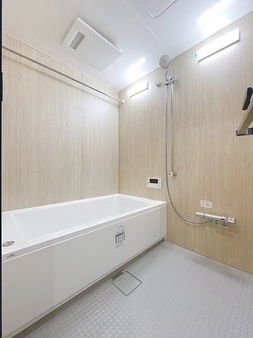 バス・シャワールーム