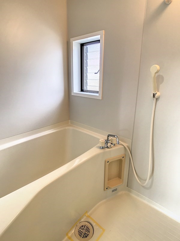 バス・シャワールーム　別部屋の写真になります。現状と異なります