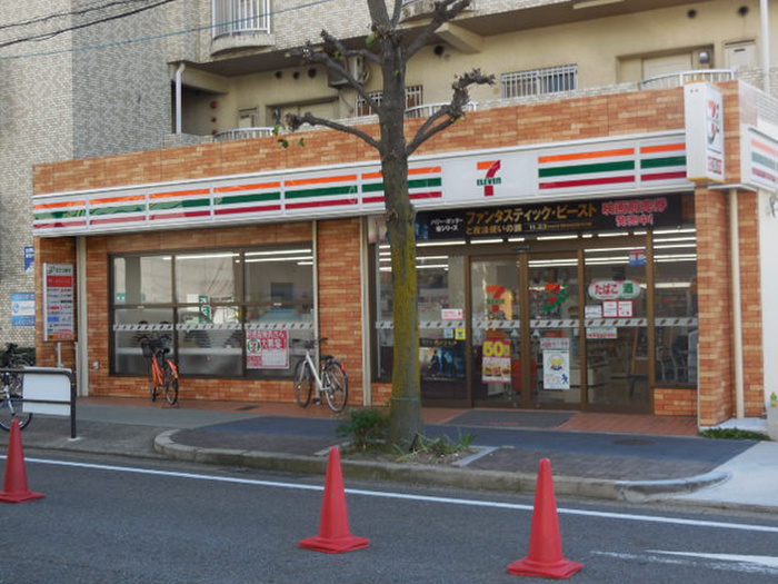 コンビニ　セブンイレブン名古屋内山2丁目店（コンビニ）まで167m