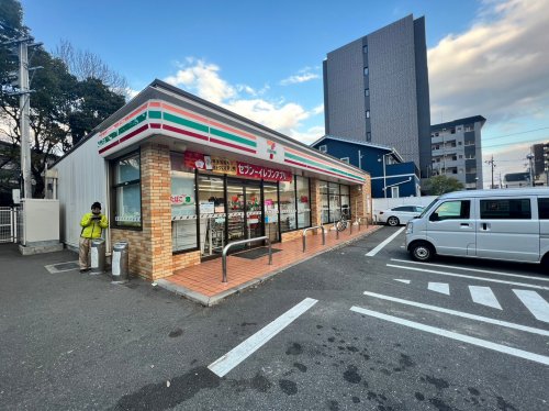 コンビニ　セブン-イレブン 名古屋龍ノ口町１丁目店（コンビニ）まで306m
