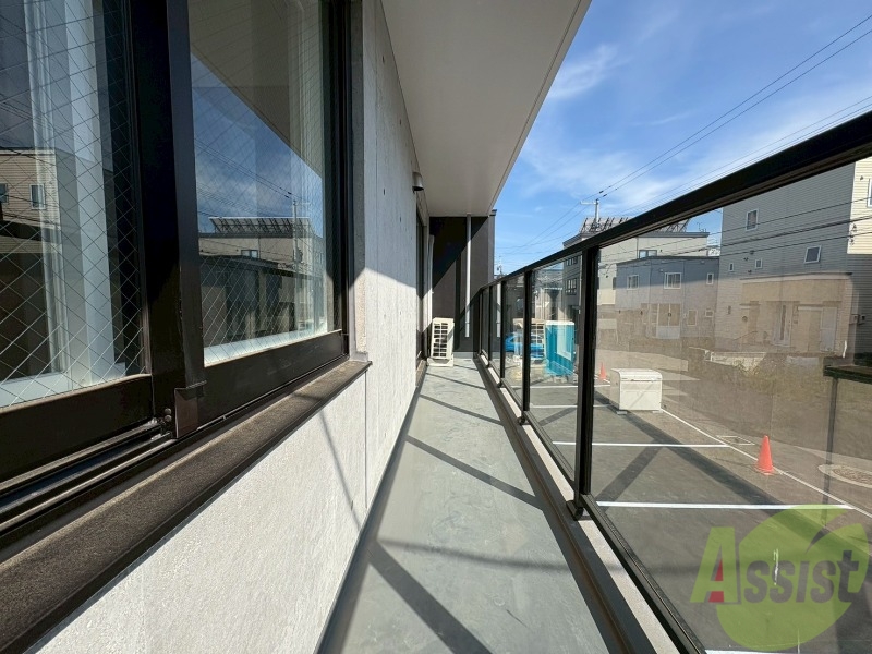 バルコニー　バルコニーです。洗濯物を干したり一息ついたりできますね！