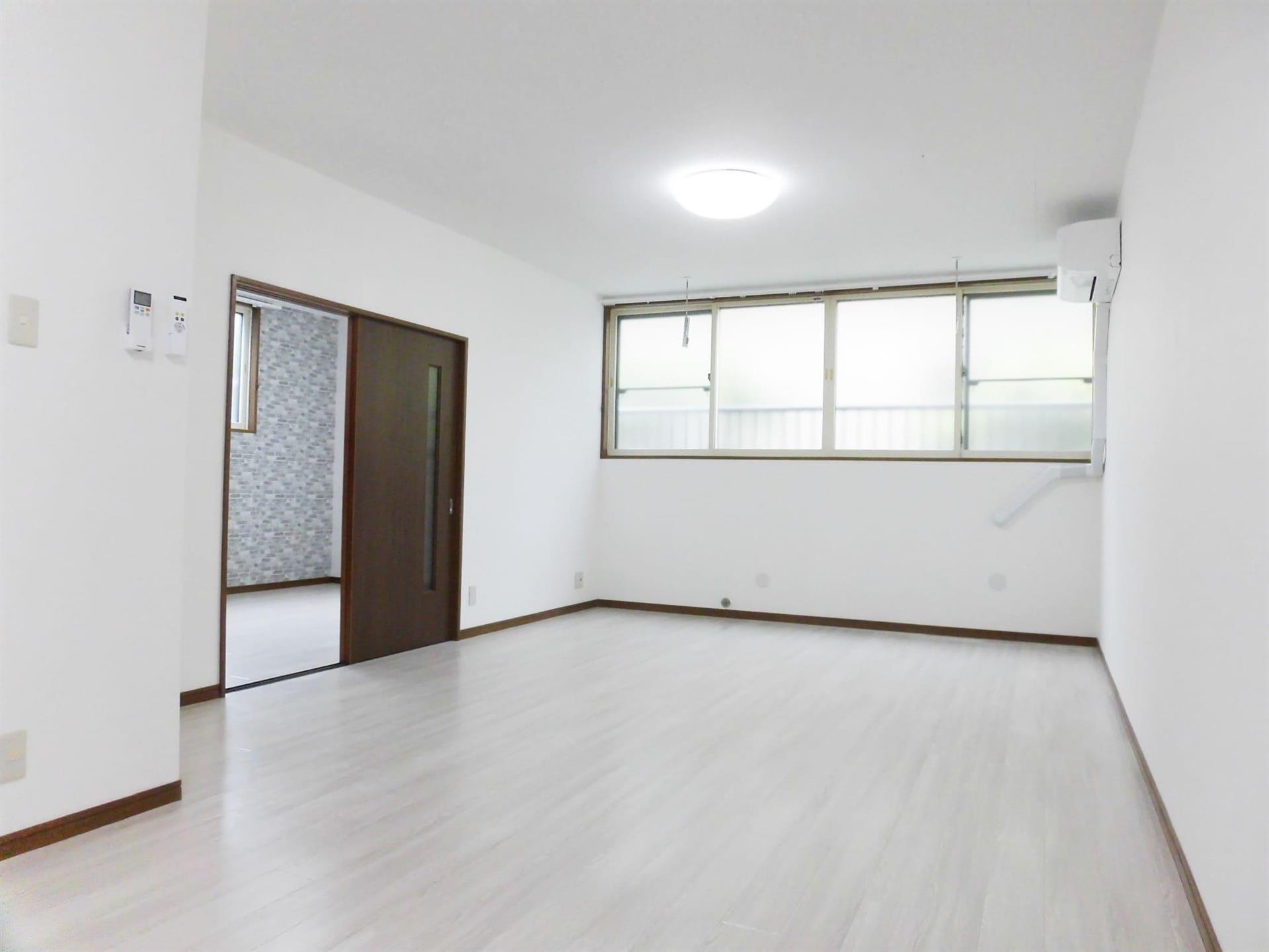 居室・リビング　リビング