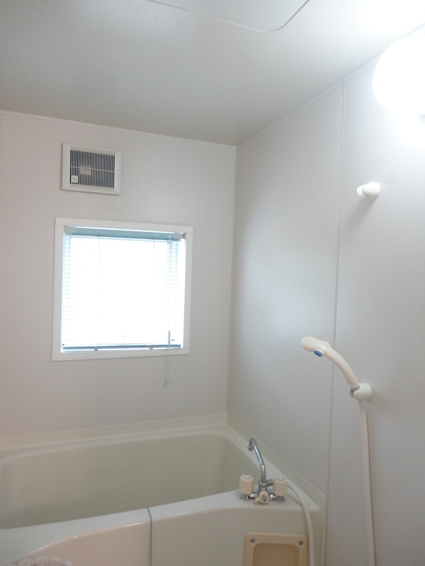 バス・シャワールーム　日々の疲れを癒すお風呂付です