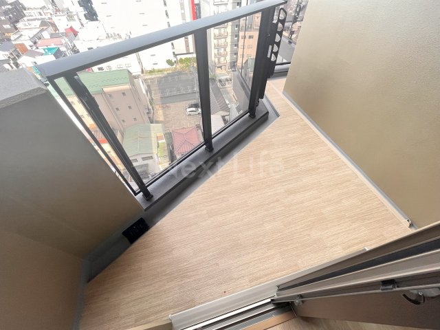 バルコニー　ラグゼナ八王子寺町