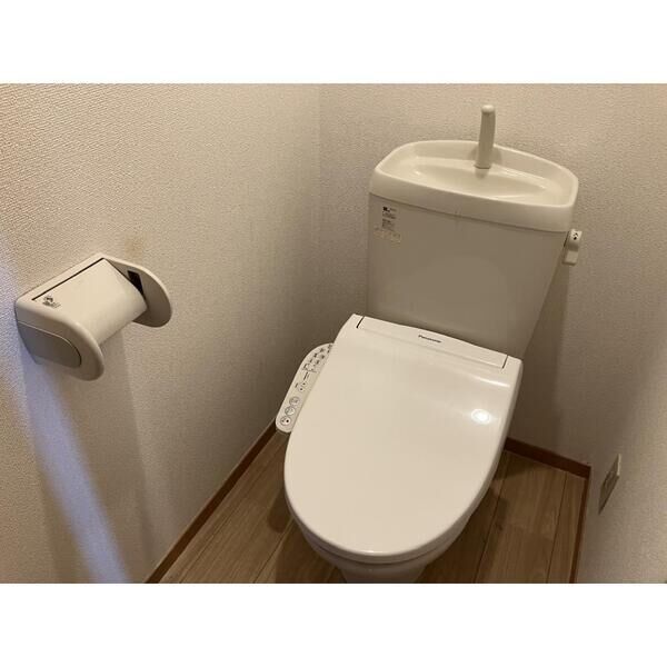 トイレ　清潔なトイレです。