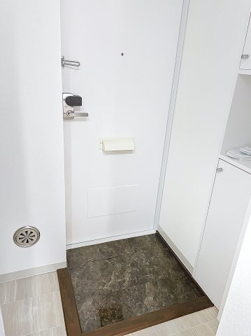 玄関　月額管理料無料！賃貸管理はアブレイズパートナーズにお任せを！