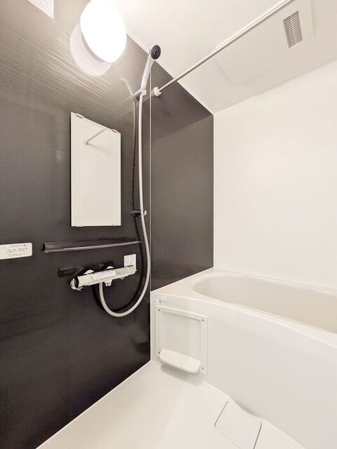 バス・シャワールーム　浴室
