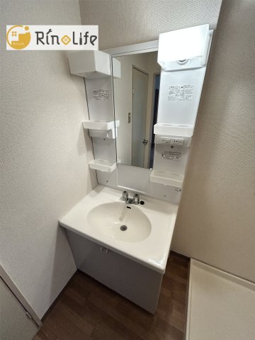 洗面設備　【コンビニエンスストア】ファミリーマート 八尾水越店まで61