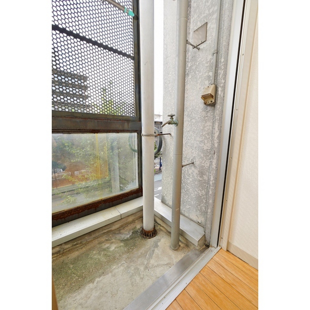 その他　洗濯機置き場（ベランダ）