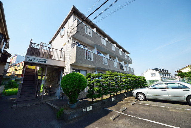 建物外観　★青い空、白い雲★