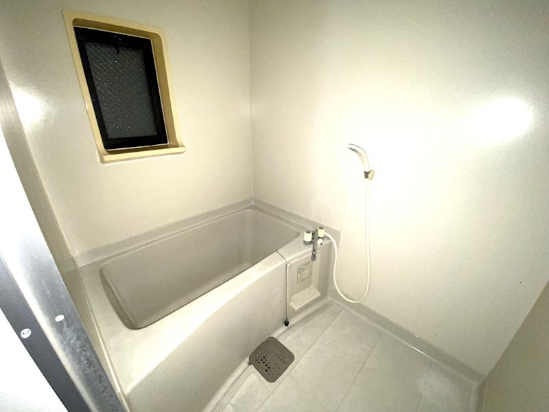 バス・シャワールーム　浴室※他号室の参考写真となります