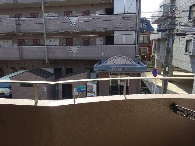 バルコニー