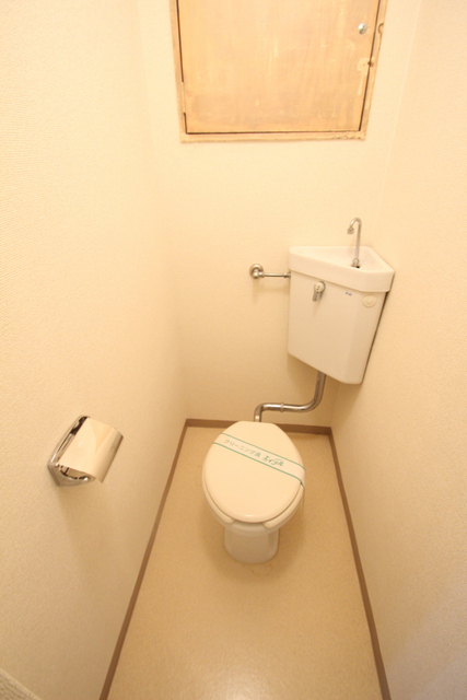 トイレ　同間取の別室参考写真です。