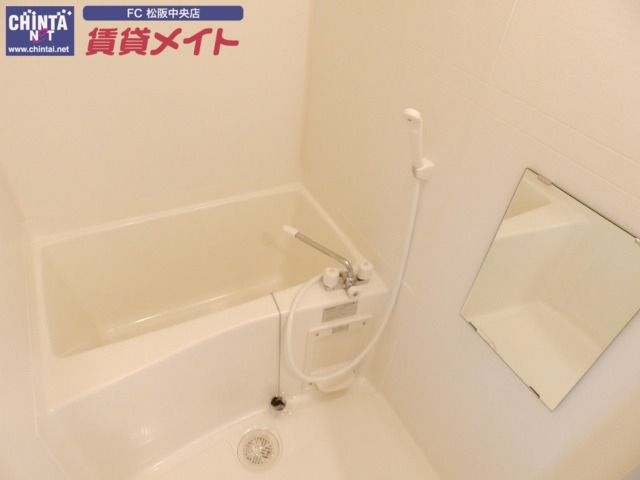 バス・シャワールーム　同型参考写真