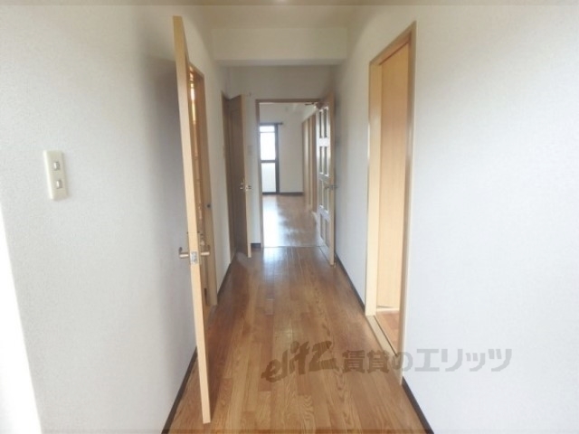 その他部屋・スペース　廊下