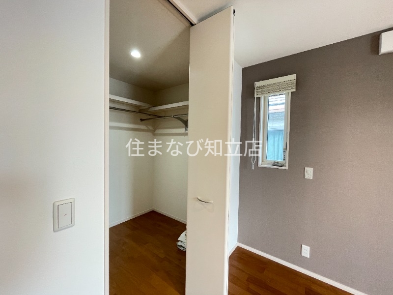 収納　リフォーム中