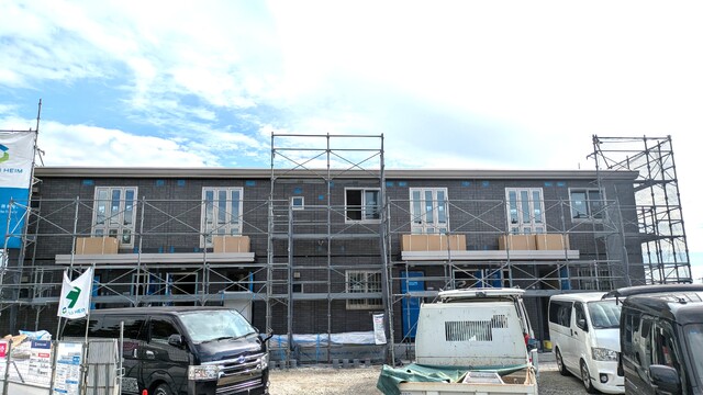 建物外観　１１月時点現況写真