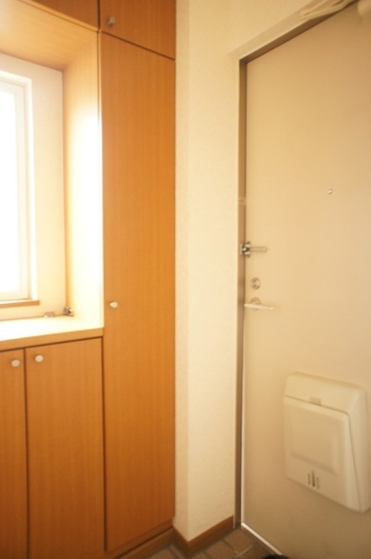 玄関　図面と現状に相違がある場合には現状を優先