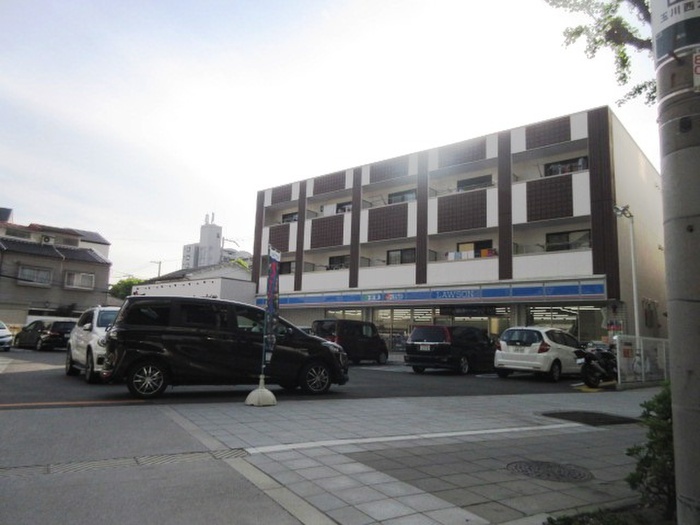 コンビニ　ローソン（コンビニ）まで437m