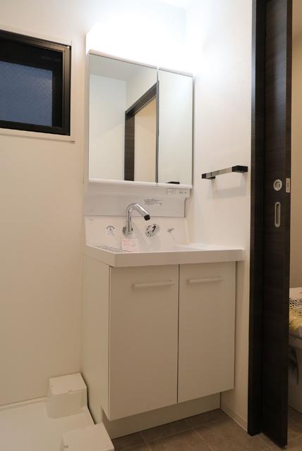 洗面設備　洗面所