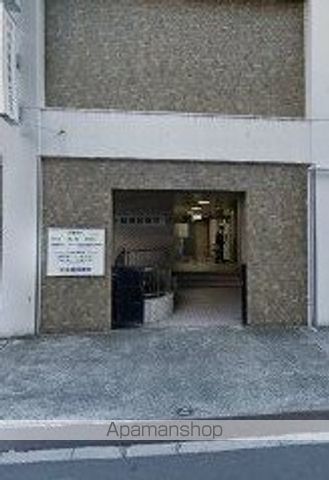 クリスタルグランツ心斎橋EASTの外観写真