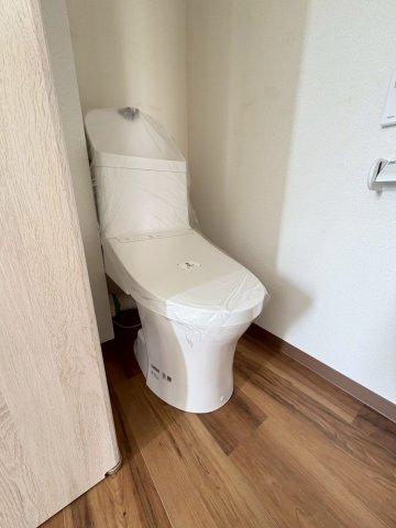 トイレ　トイレもきれいです
