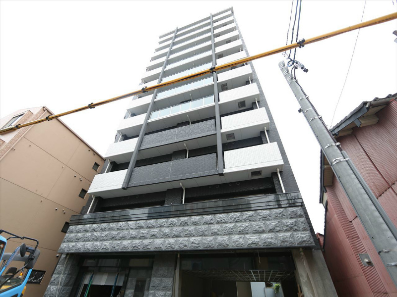 建物外観　外観　分譲賃貸マンション　オートロック　宅配BOX