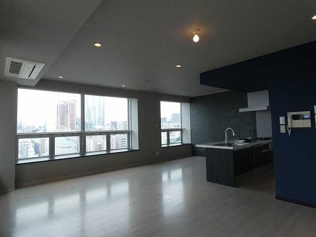 居室・リビング　内観