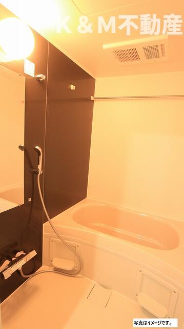 バス・シャワールーム　?