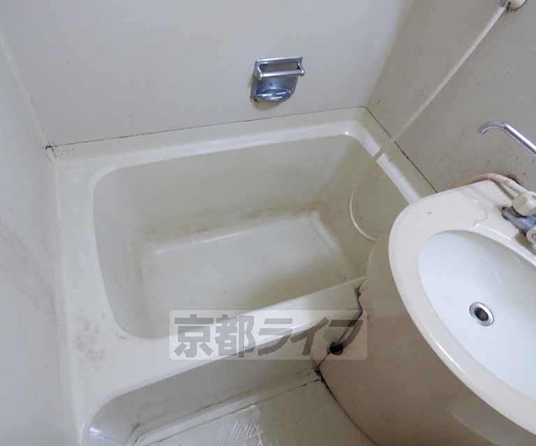 バス・シャワールーム　広いお風呂です。