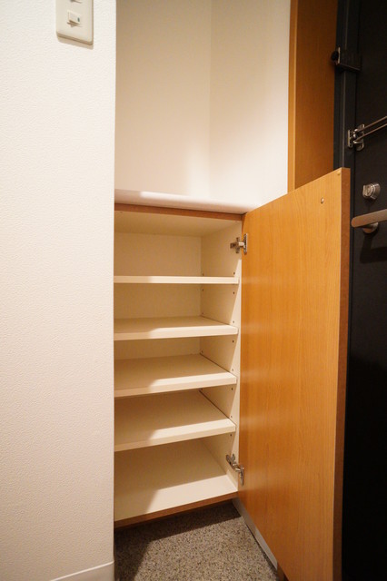 収納　参考写真（同建物別部屋のものです）