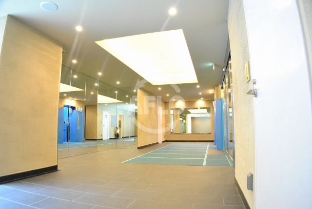 ロビー　クリスタルエグゼ心斎橋　ロビー