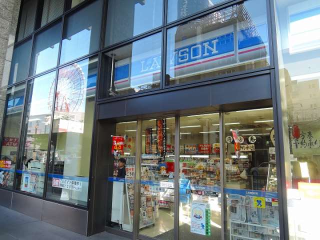 コンビニ　ローソン　南国センタービル店（コンビニ）まで100m