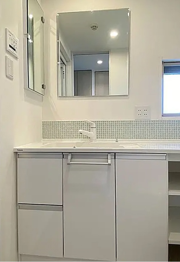 洗面設備　弊社は都内全域の物件をご紹介可能です！