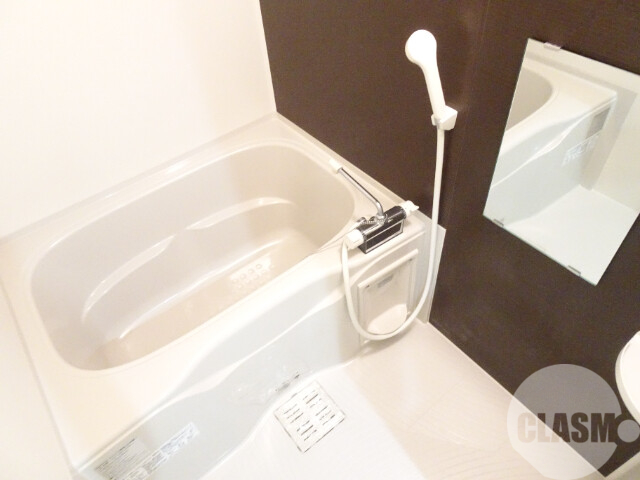 バス・シャワールーム　浴室乾燥機付きバス♪