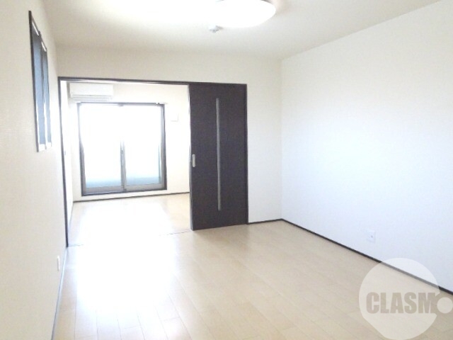 居室・リビング　開放感のあるお部屋です♪