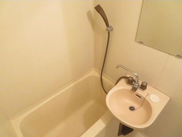 バス・シャワールーム　浴室※別室参考写真