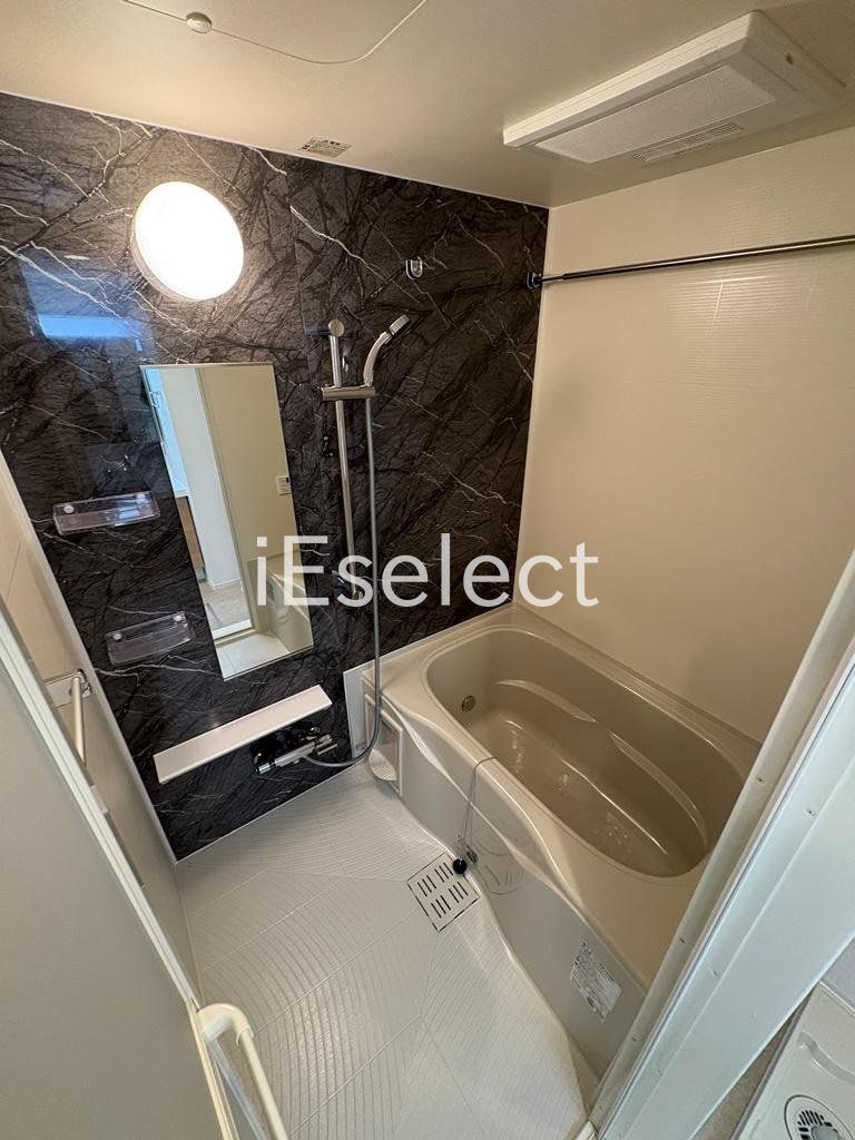 バス・シャワールーム　一日の疲れを癒せるバスルームです！