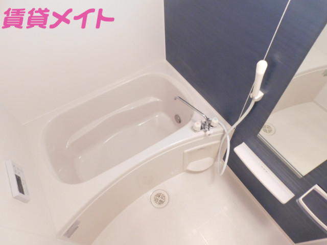 バス・シャワールーム　同物件別室画像