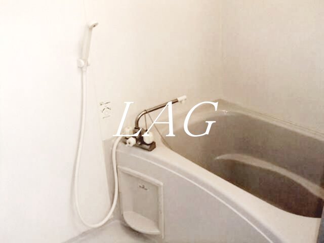 バス・シャワールーム　お風呂です。