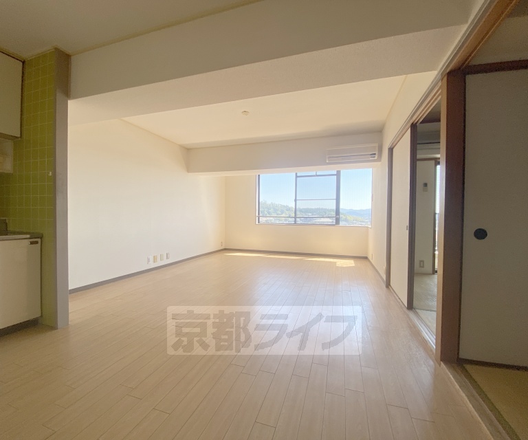 居室・リビング　開放感のあるお部屋です