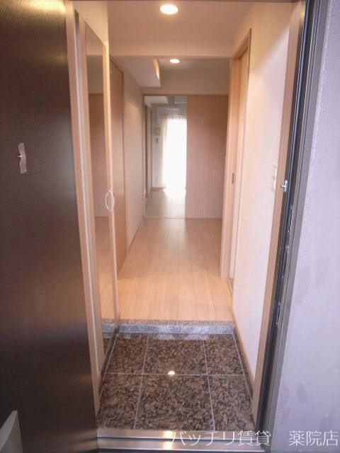 玄関　別室参考写真の為、現状優先