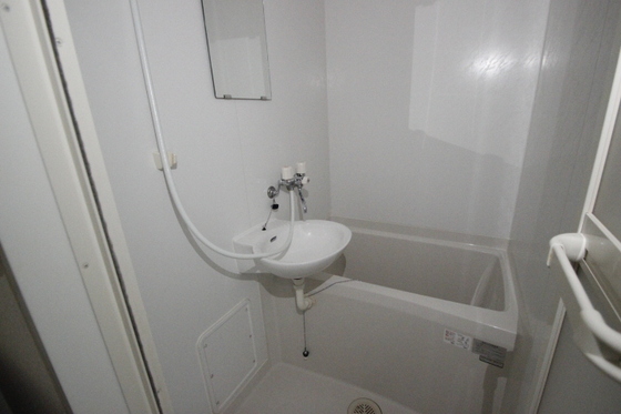 バス・シャワールーム　※別号室のお写真です