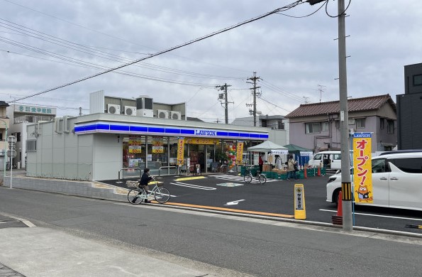 コンビニ　ローソン 中村千成通四丁目店（コンビニ）まで190m